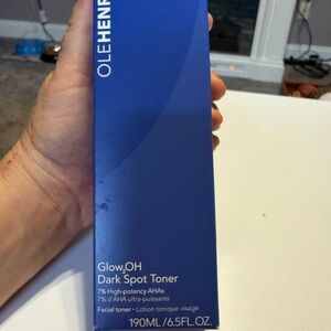 Ole Henriksen Glow OH Dark Spot Toner in Blue